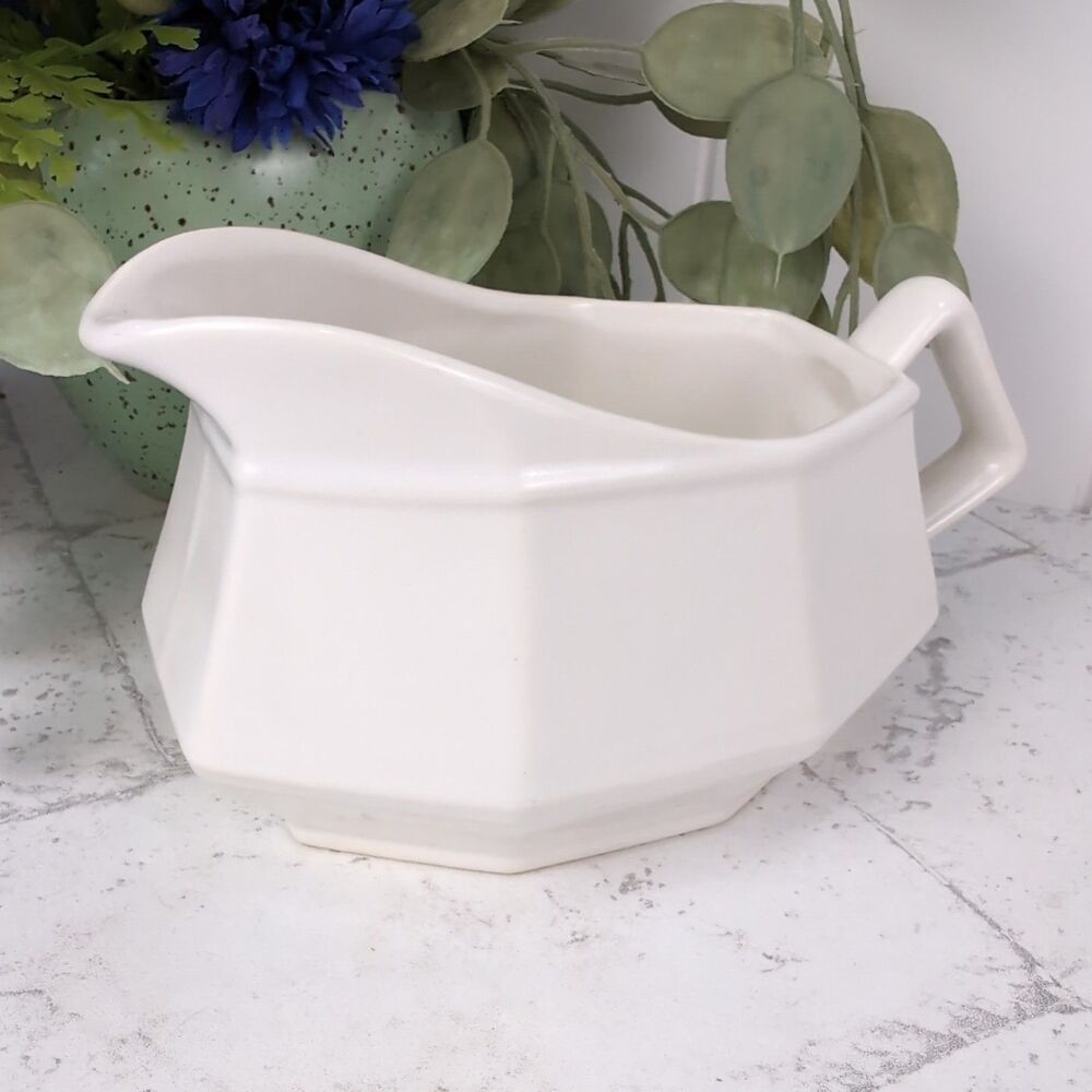 White Ironstone Gravy Boat Vintage Homer Laughlin Farmhouse Cottagecore
